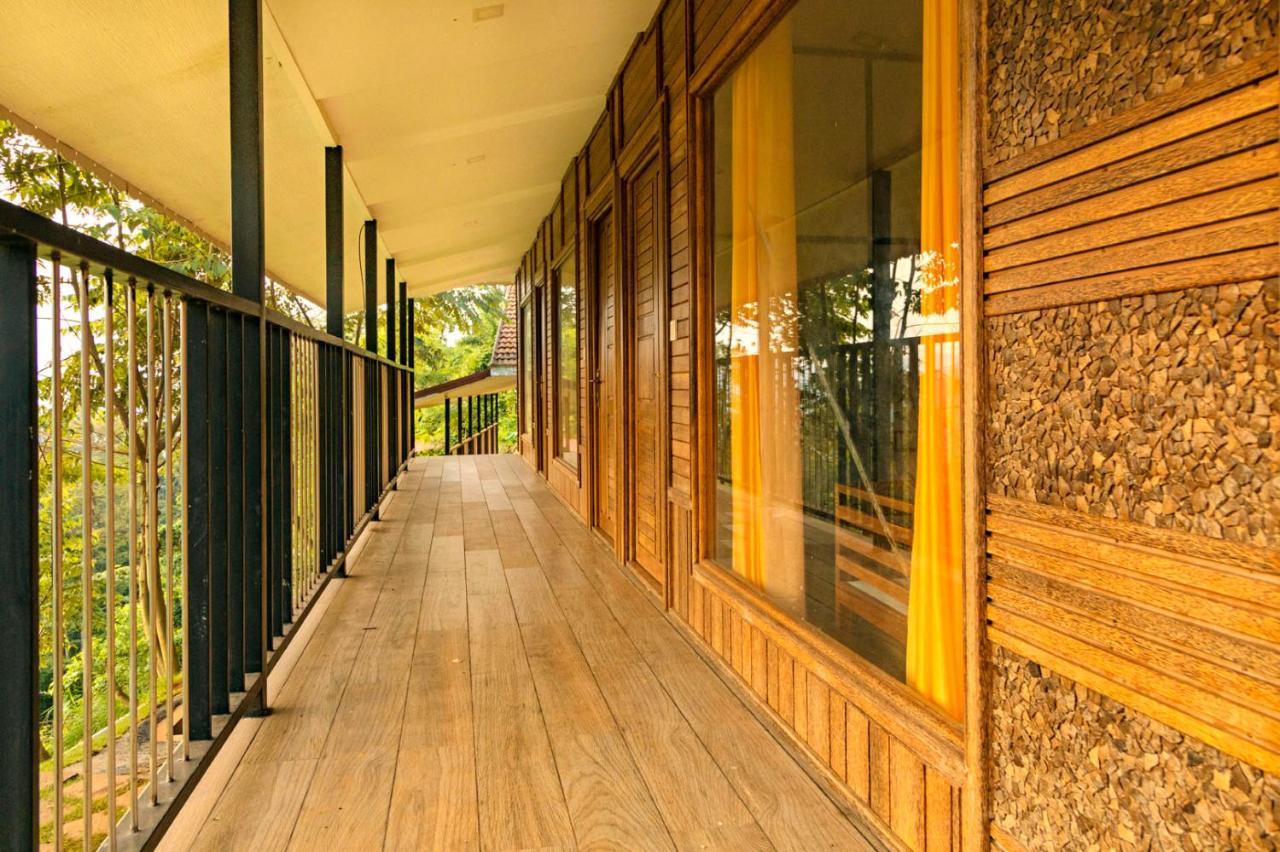 ดรีม โคโคนัท วิลลา รีสอร์ต Hotel มุนนาร์ ภายนอก รูปภาพ