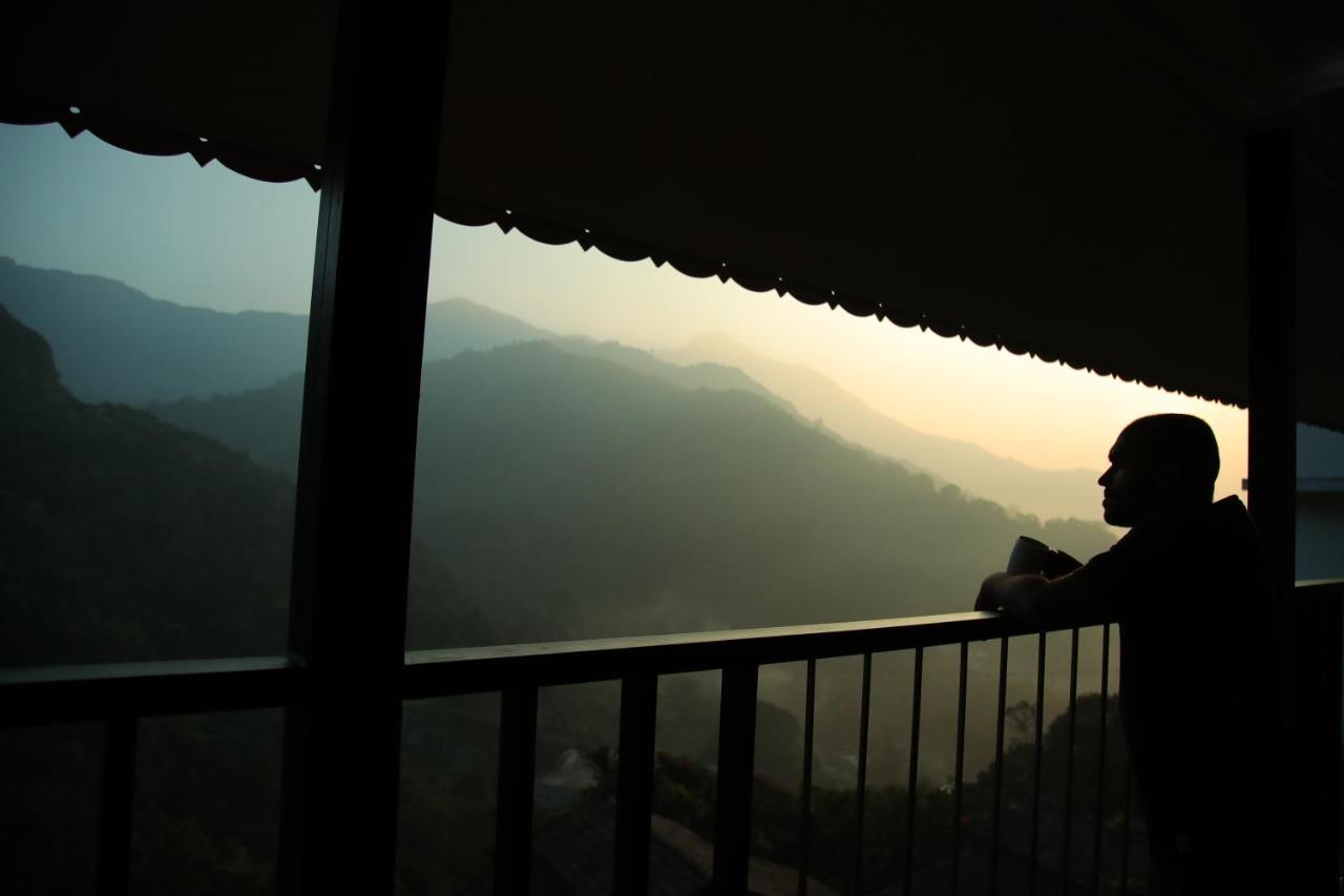 ดรีม โคโคนัท วิลลา รีสอร์ต Hotel มุนนาร์ ภายนอก รูปภาพ